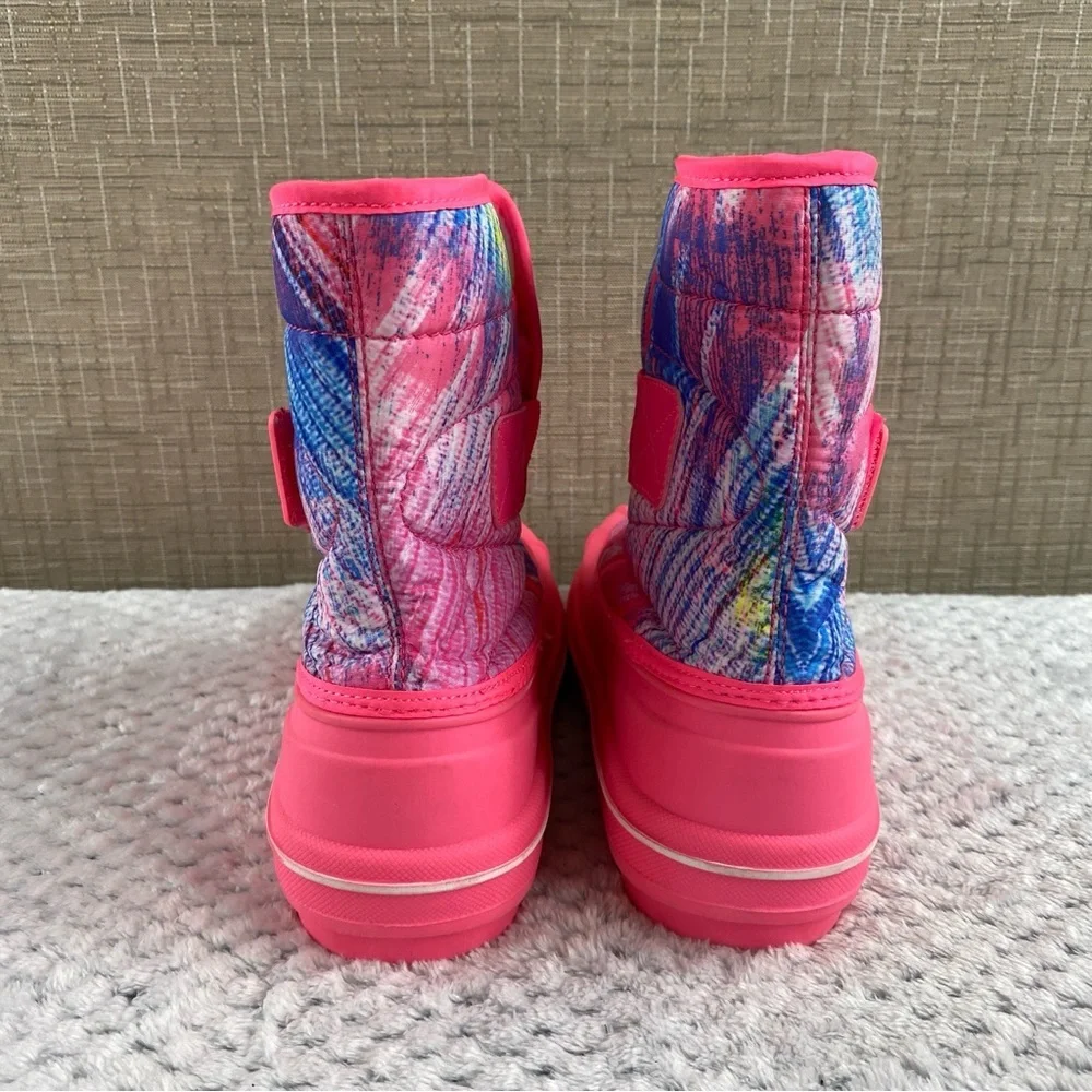 The Children’s Place Kids Pink and‎ Multicolor Winter Boots Sz 2